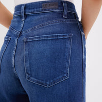 Stormy Juliette Wideleg Ankle Jean